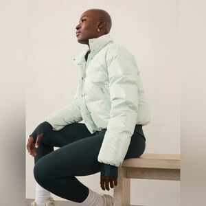 Athleta Summit Cropped Puffer Jacket